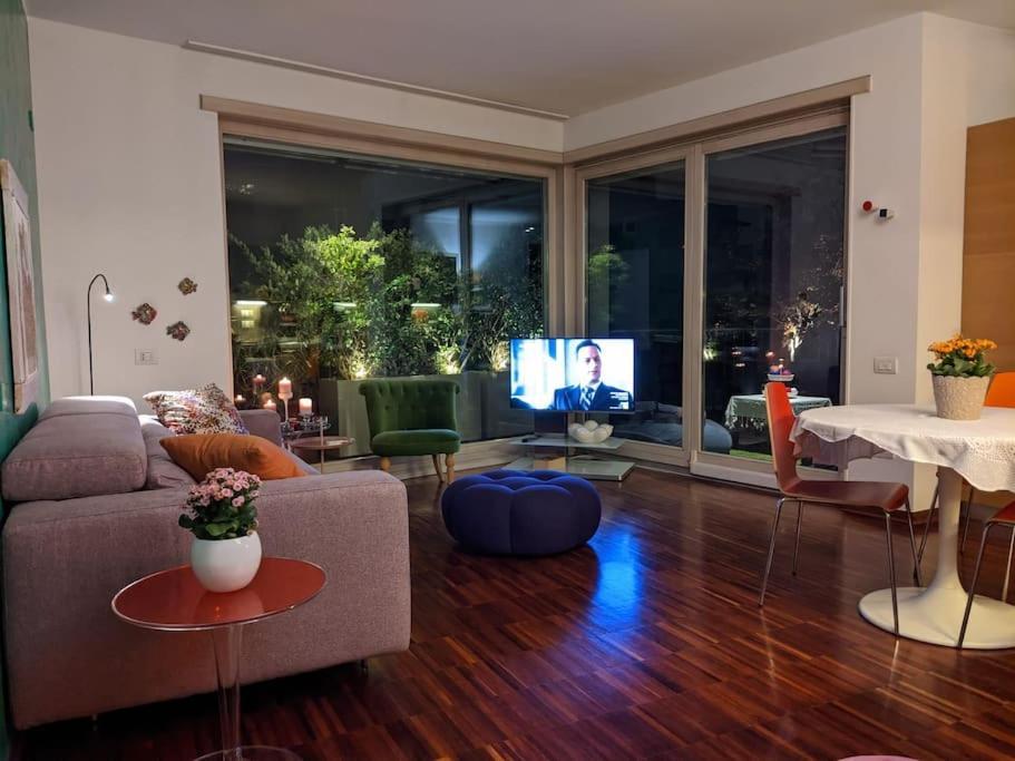 Appartamento Vista San Luca Con Terrazza Panoramica 볼로냐 외부 사진
